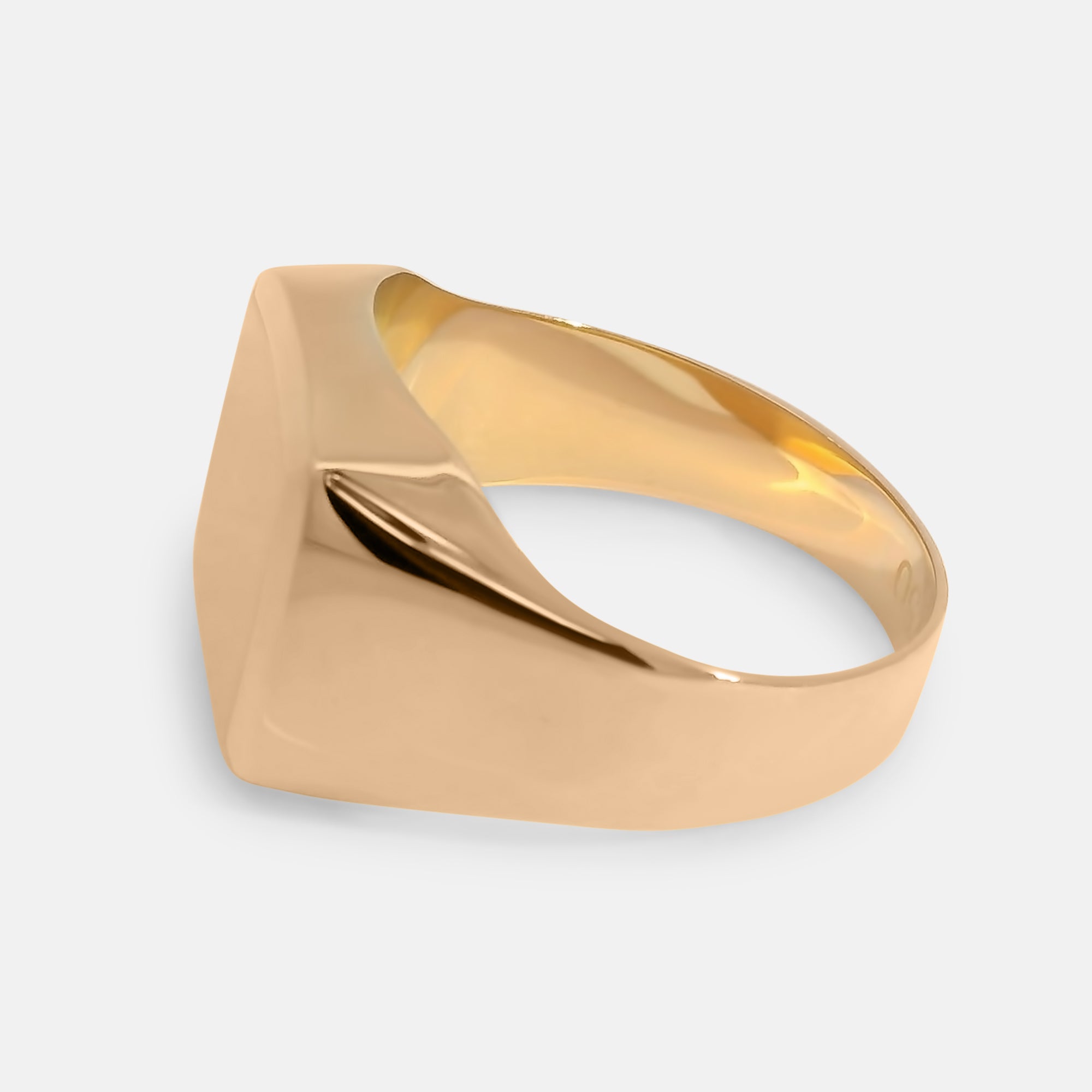 Signet Ring Beveled Square