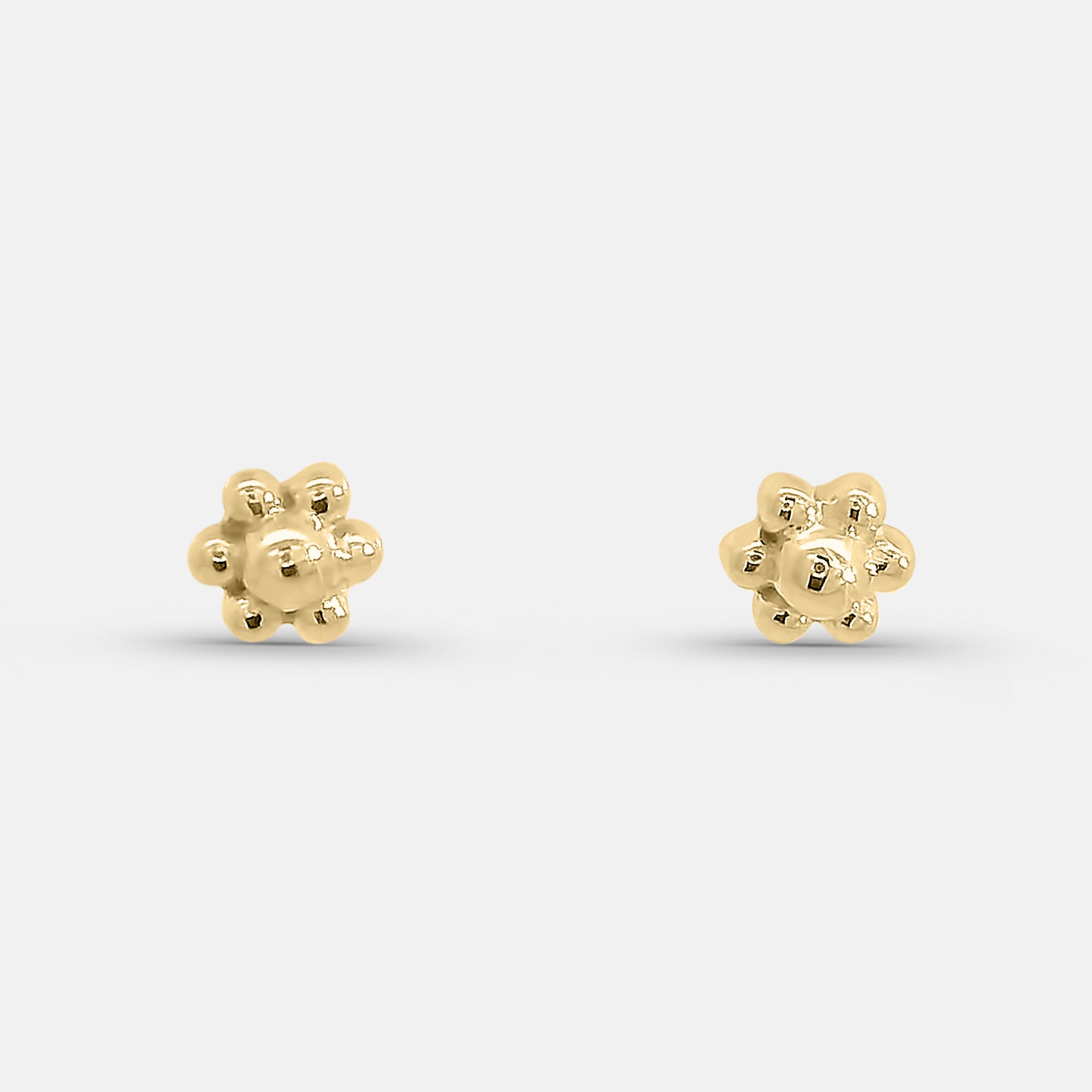 Brilliant/Round Trilogy Stud Earrings
