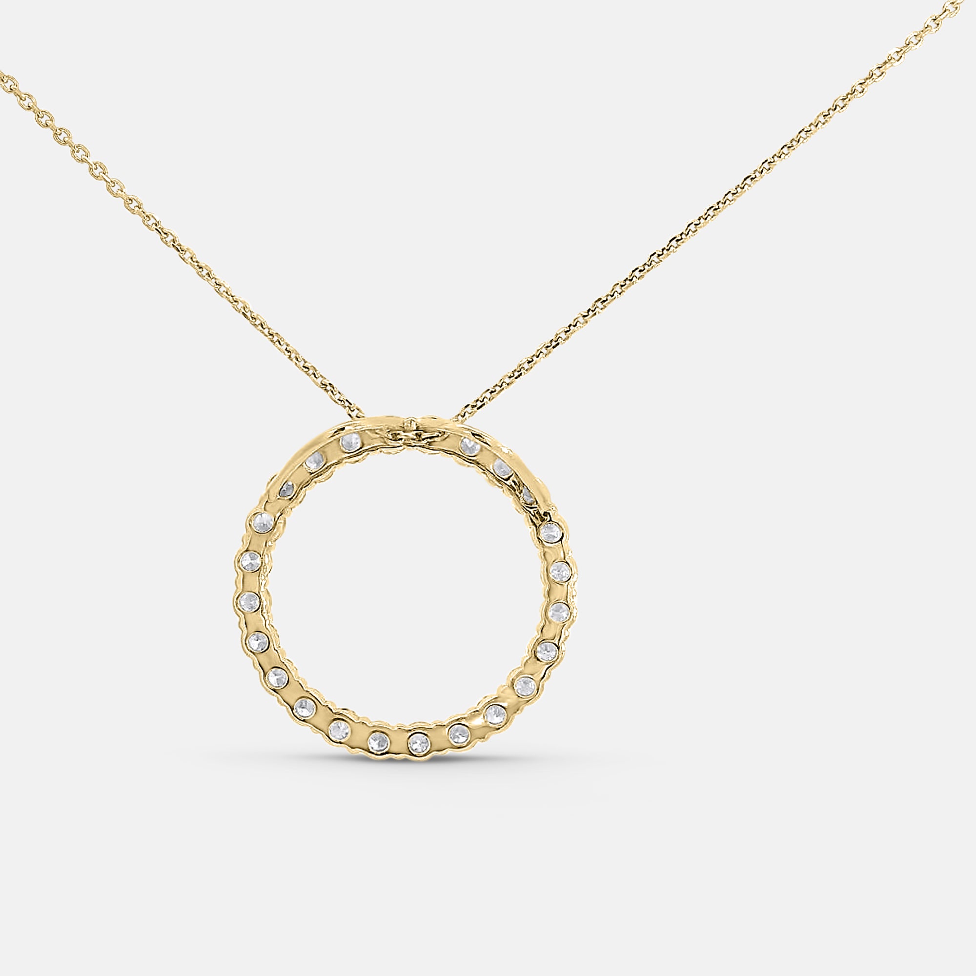 Eternity Circle Diamond Pendant w/ Chain (0.9tcw)