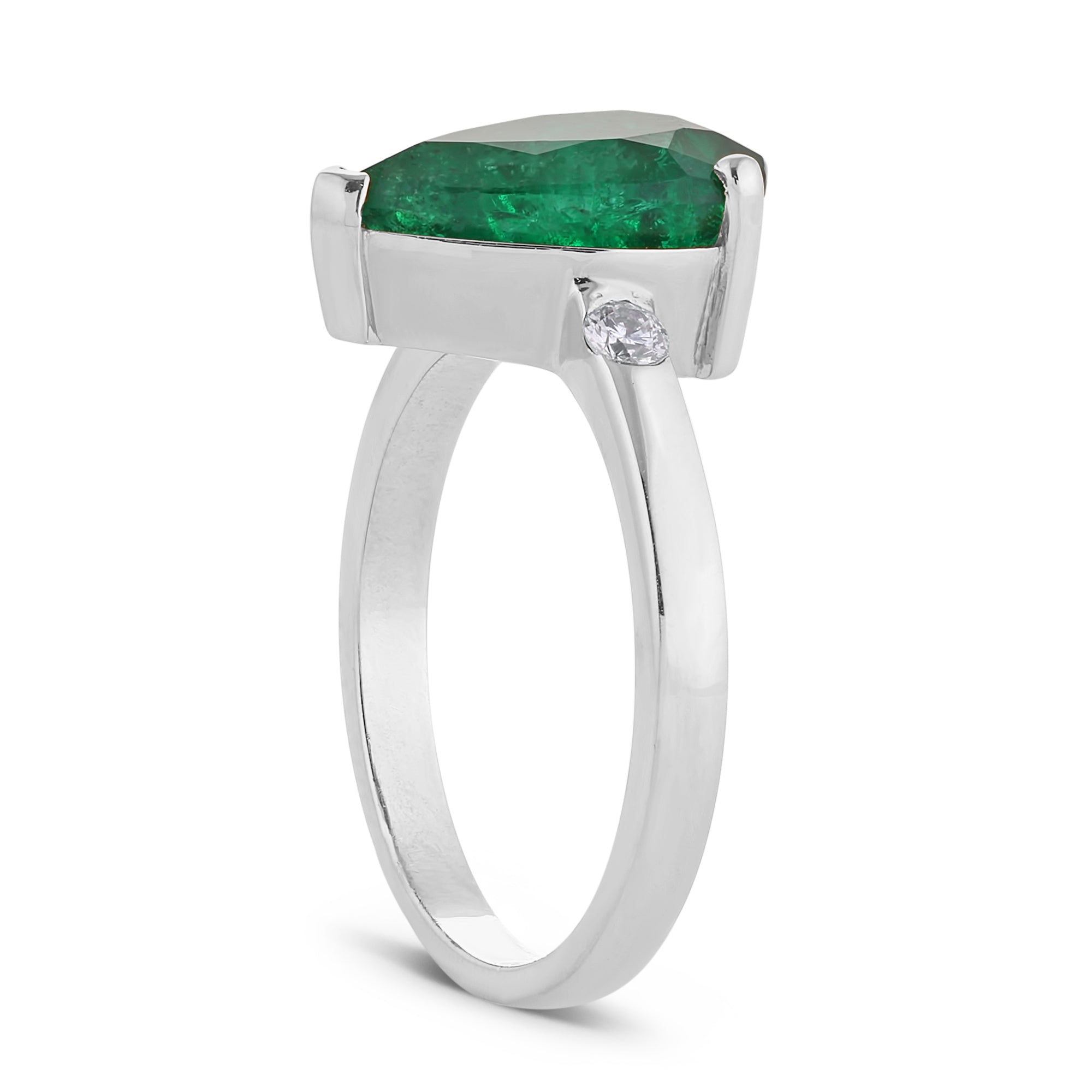 Bezel Pear Shaped Emerald Ring