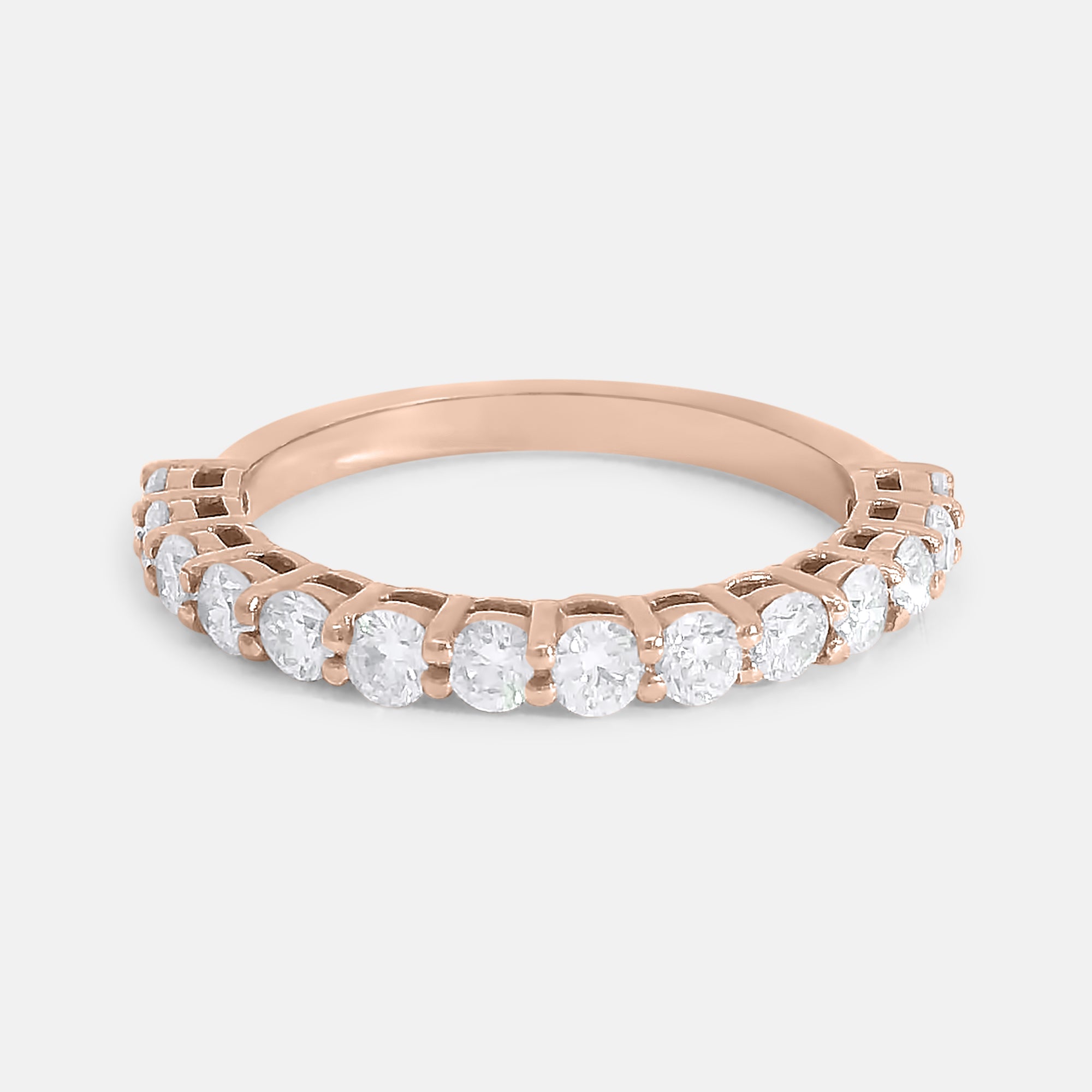Half Pave Diamond Band (0.9tcw)