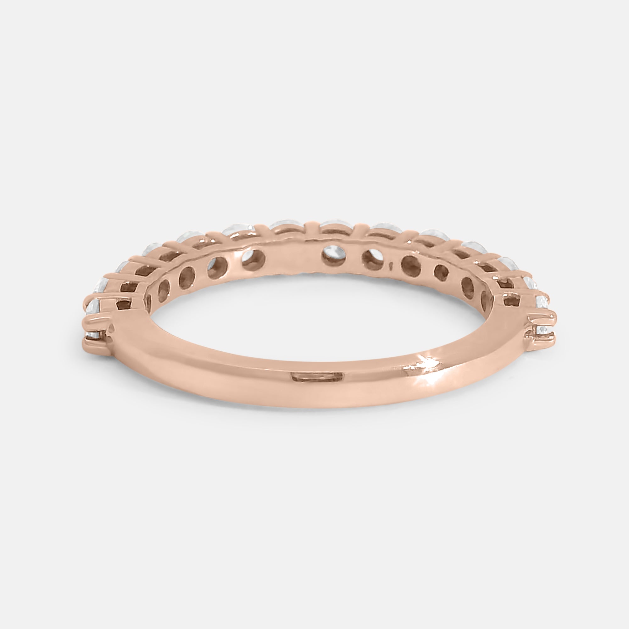 Half Pave Diamond Band (0.9tcw)