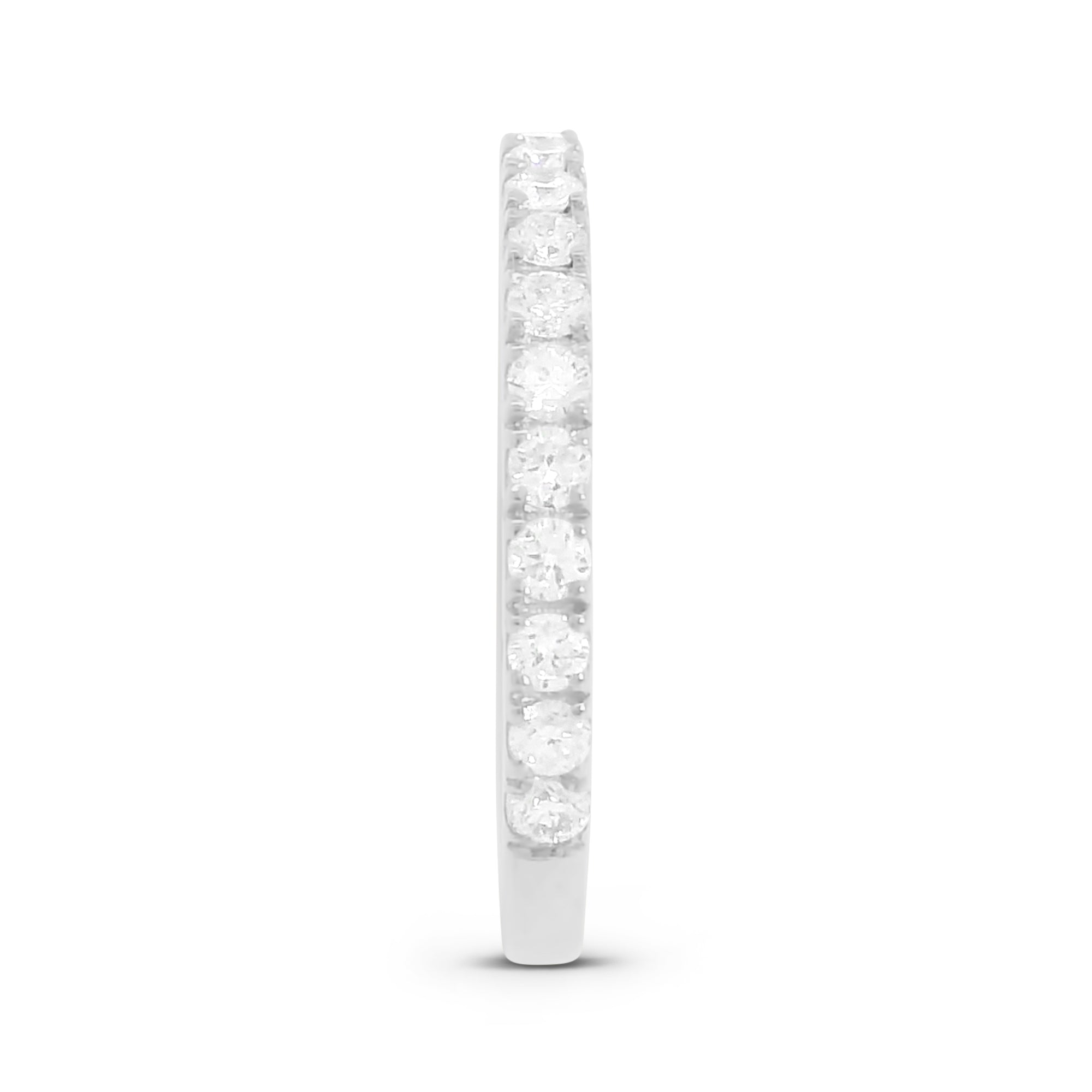 Half Pave Diamond Band (0.38tcw)