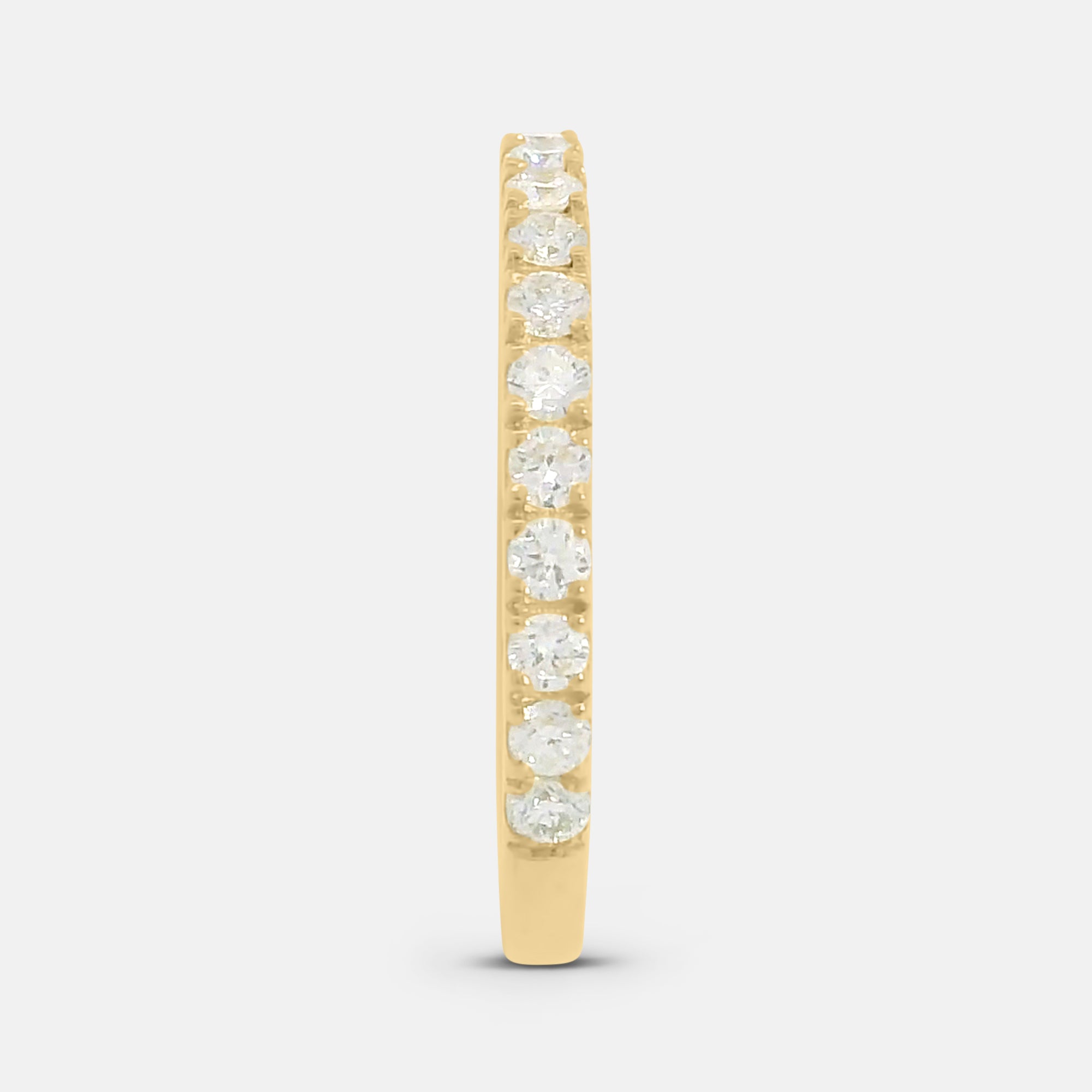 Half Pave Diamond Band (0.38tcw)