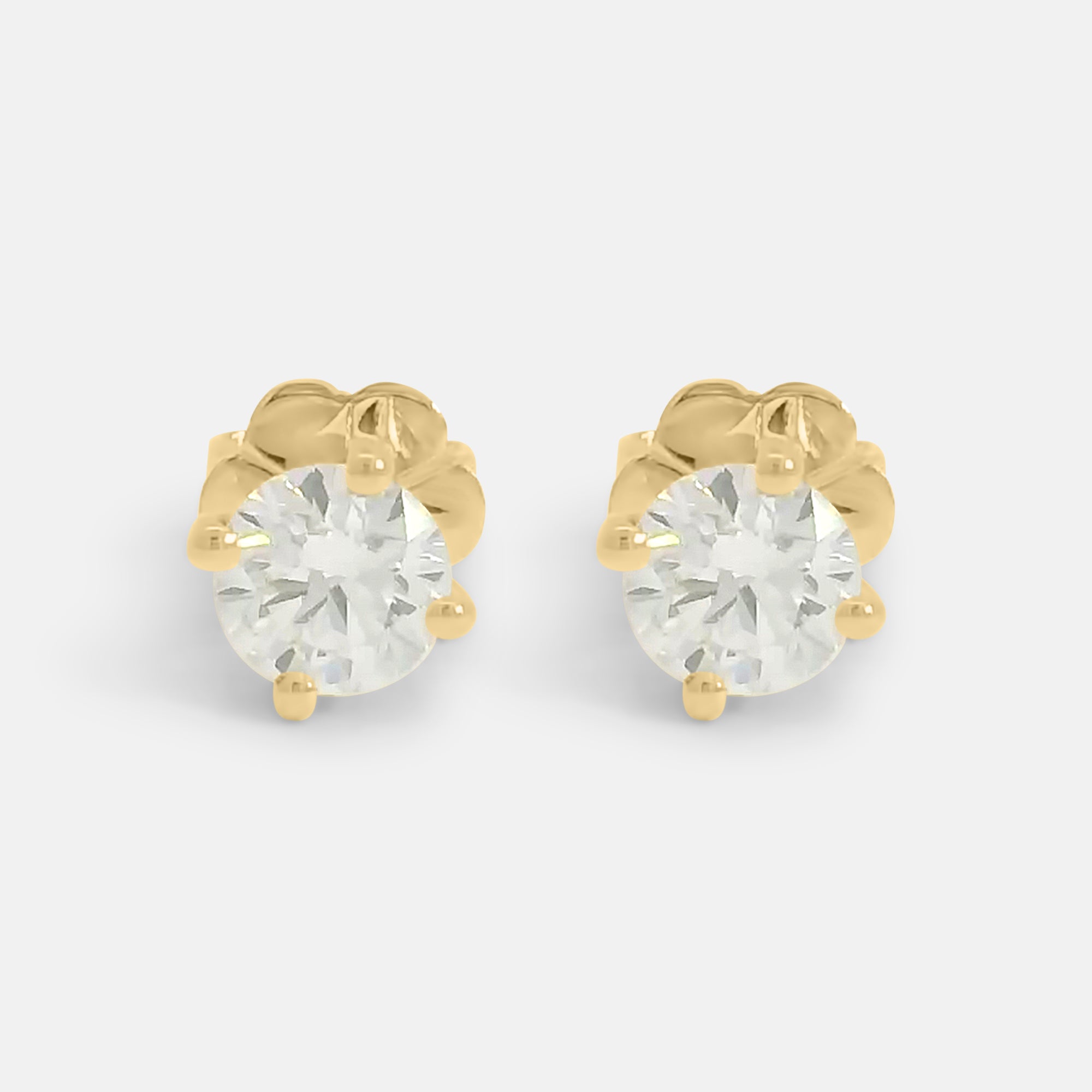 Screw Back Stud Earrings (1tcw)