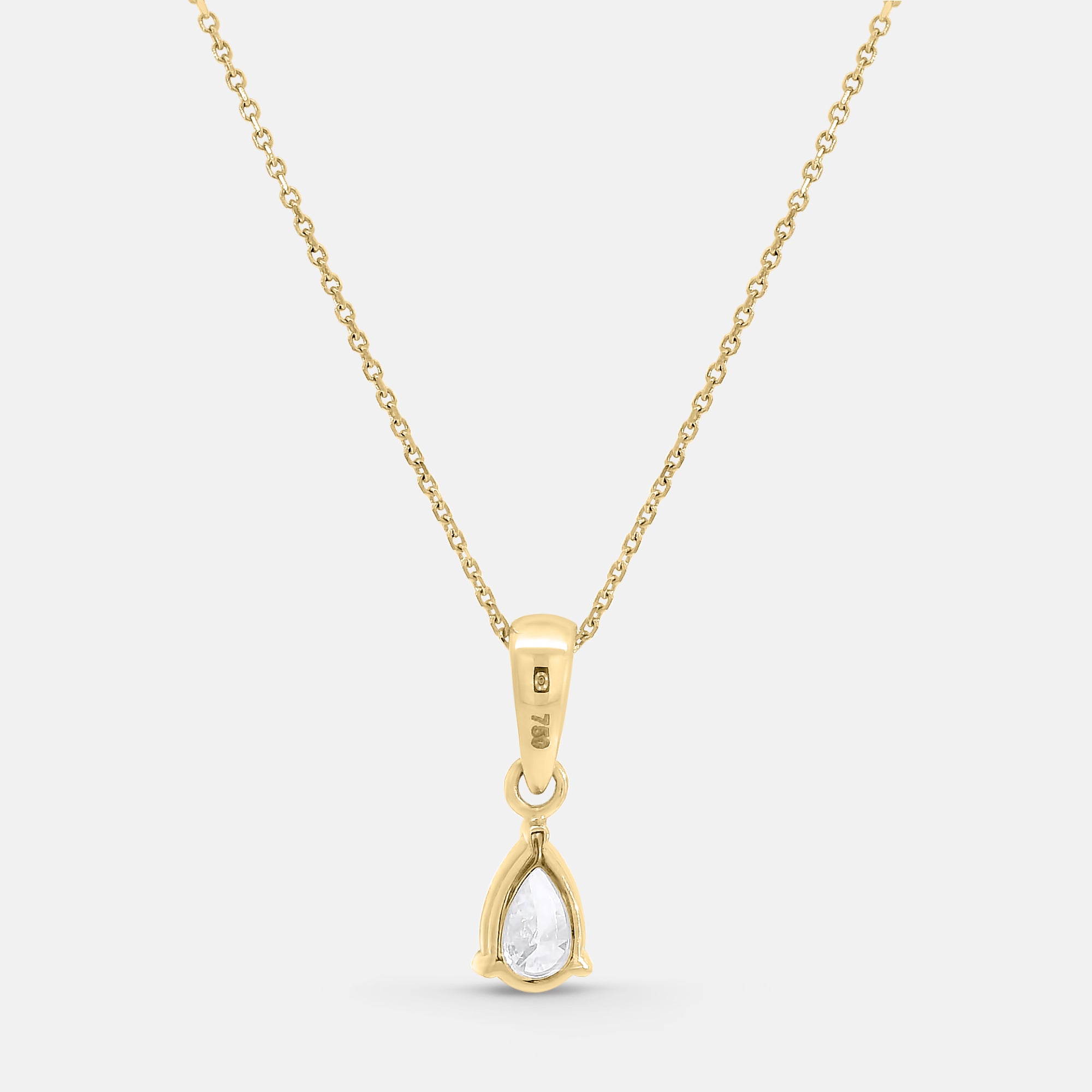 Pear Shape Diamond Pendant (0.6tcw)