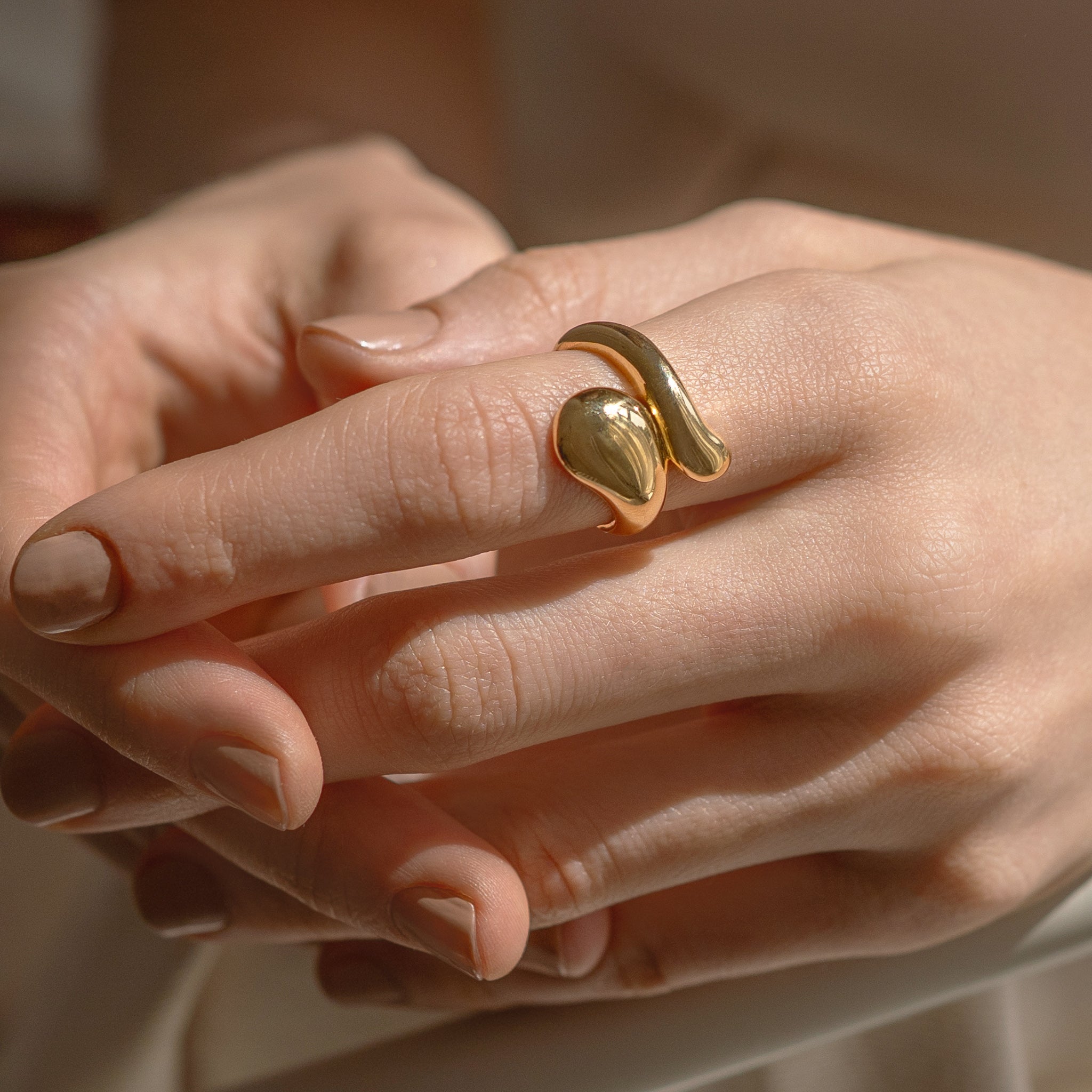 Chunky Huggy Ring