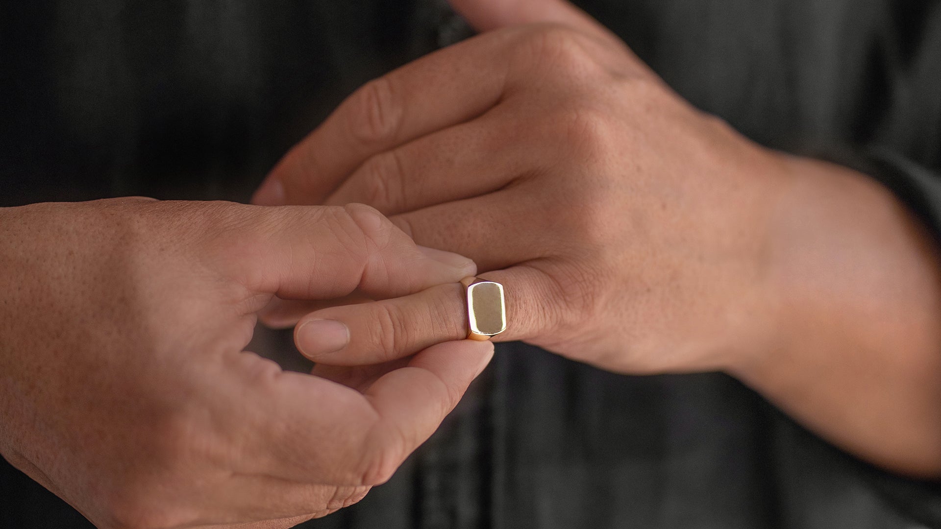 Signet vs Seal Rings: What's the Difference? | Australian Guide