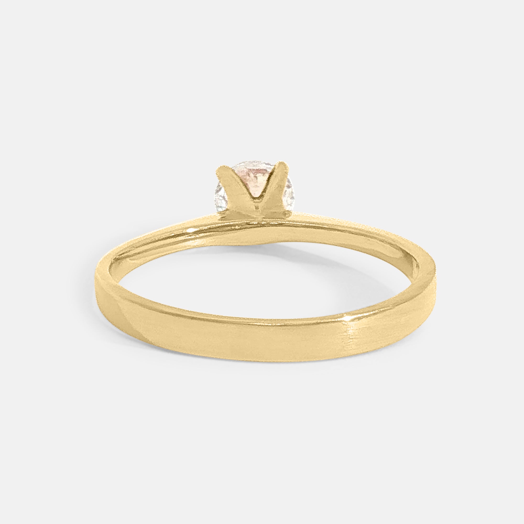 Bonnie Round Brilliant Engagement Ring