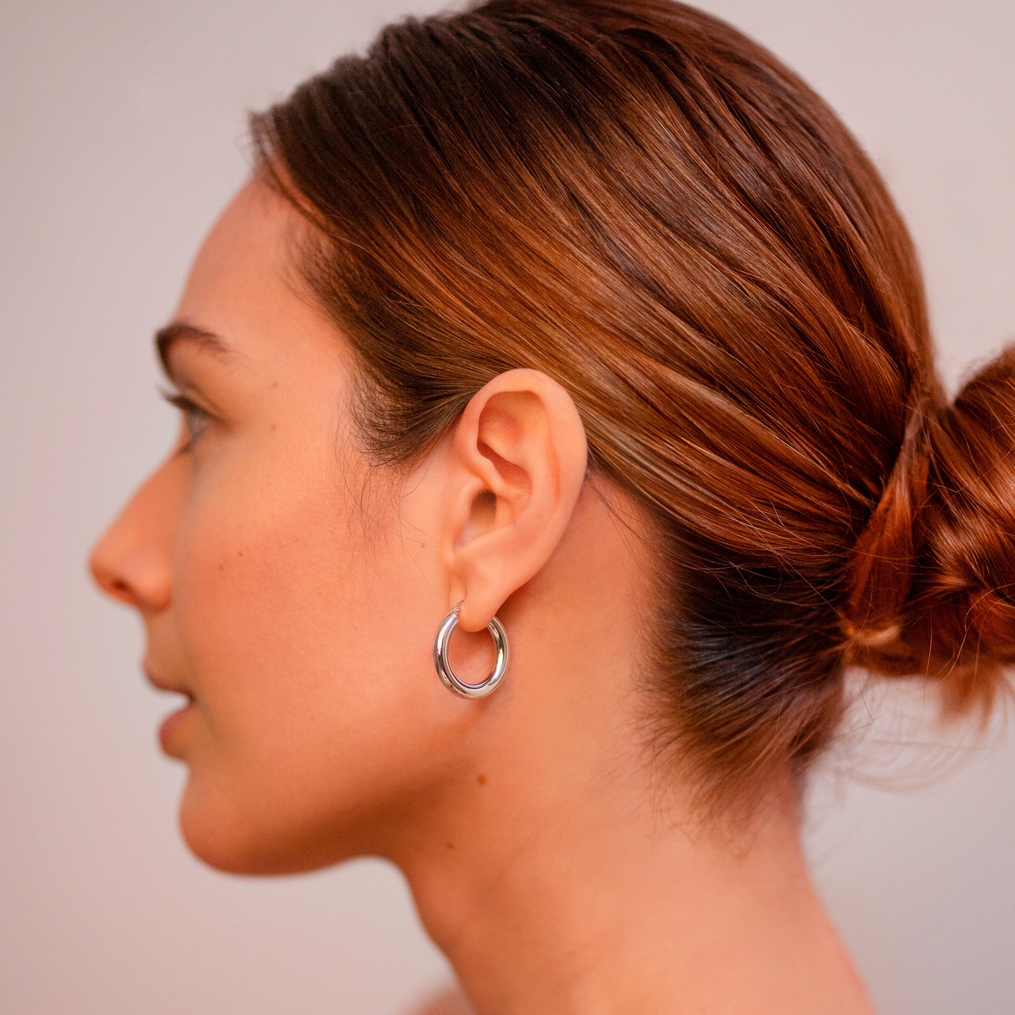 Bold Rounded Hoop Earrings (15mm)