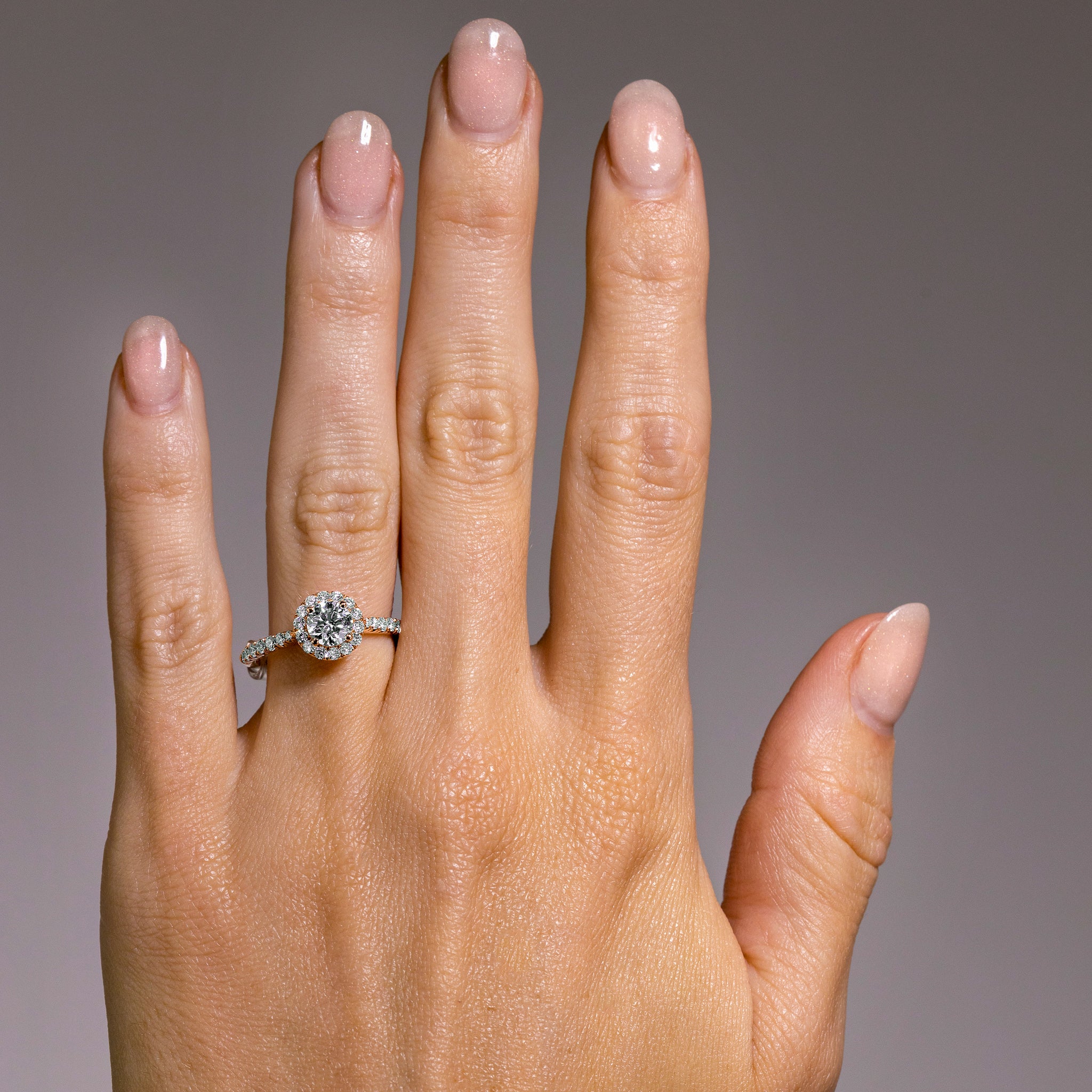 Elizabeth Round w/ Halo Engagement Ring