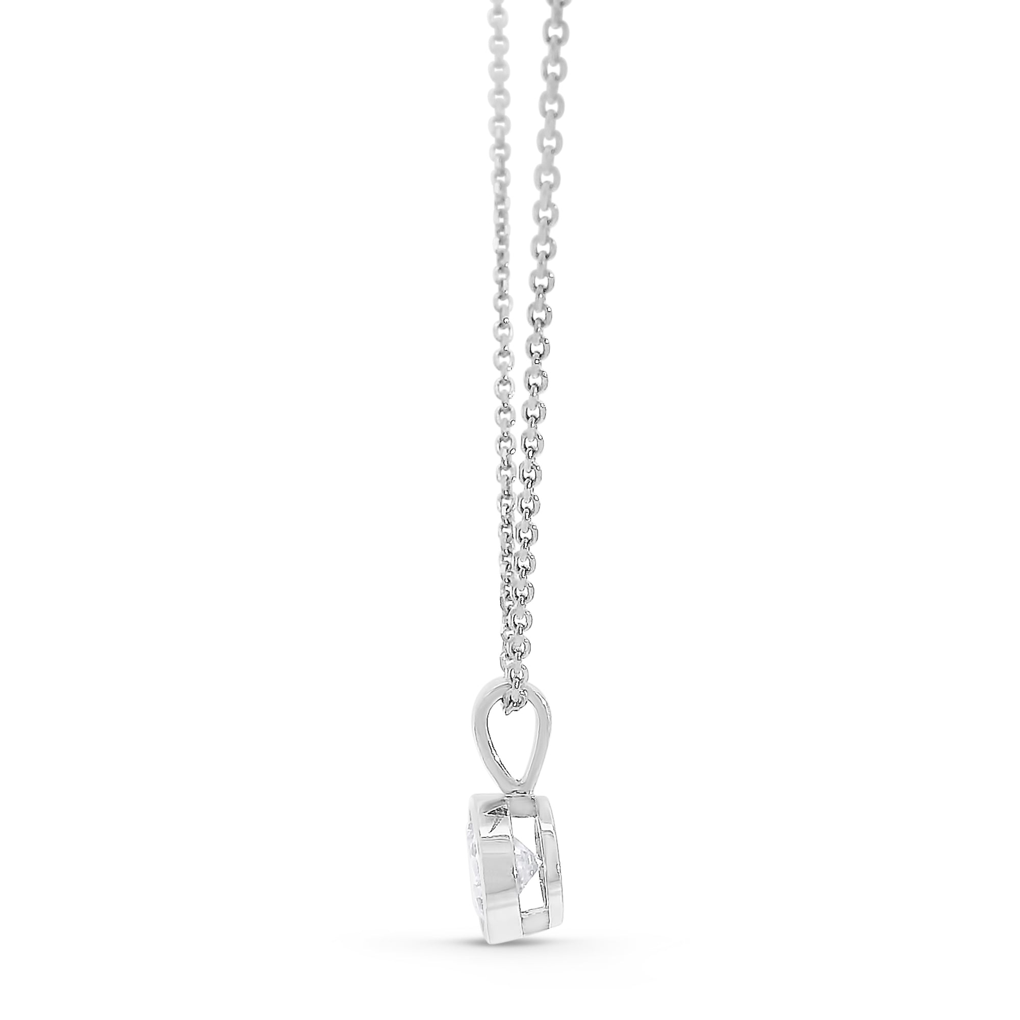 Brilliant/Round Bezel Diamond Pendant w/ Chain