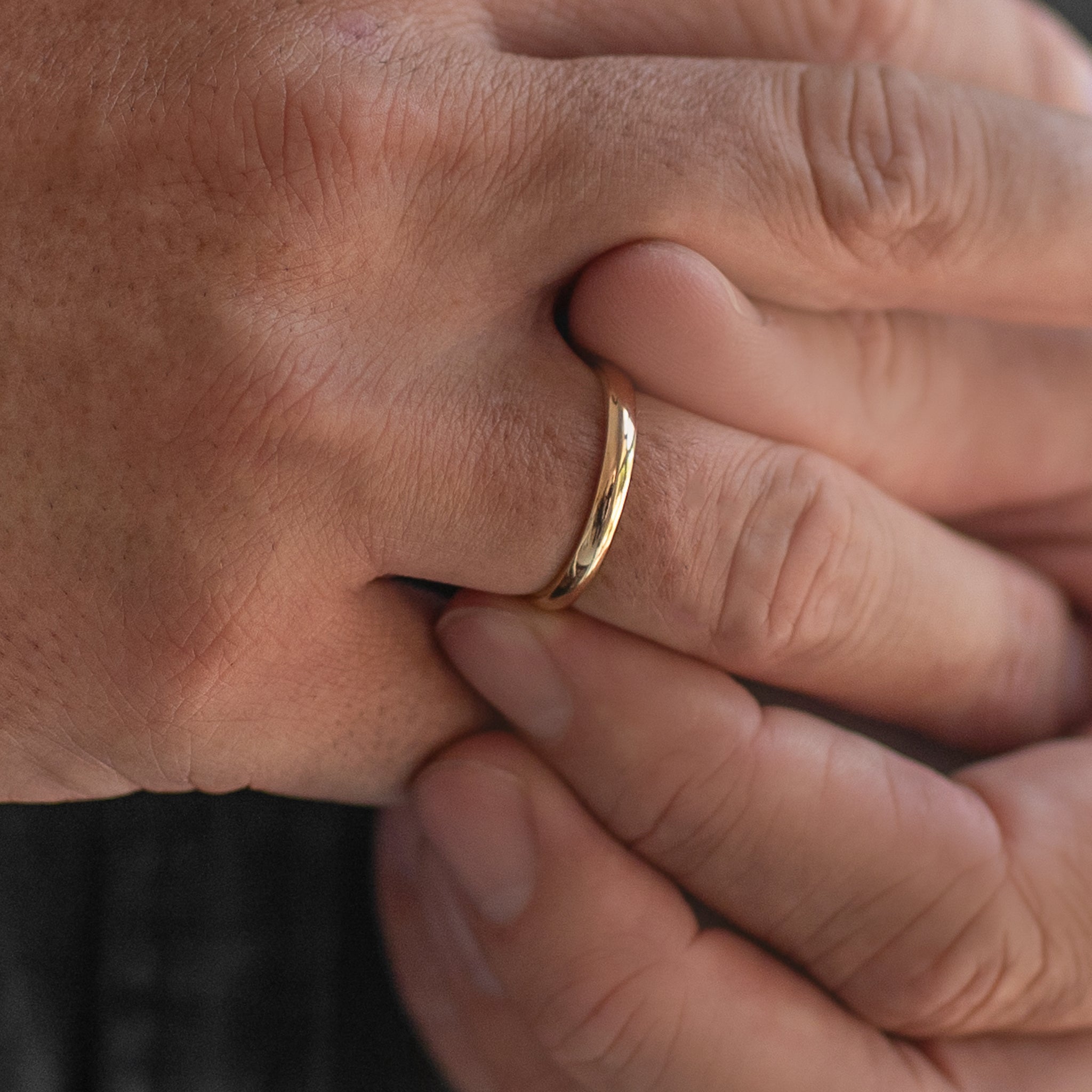 Thin Rounded Polished Men's Wedding Band